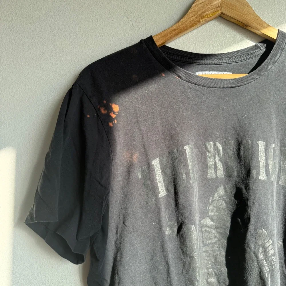 True Religion Distressed‎ Black T-Shirt Size Medium